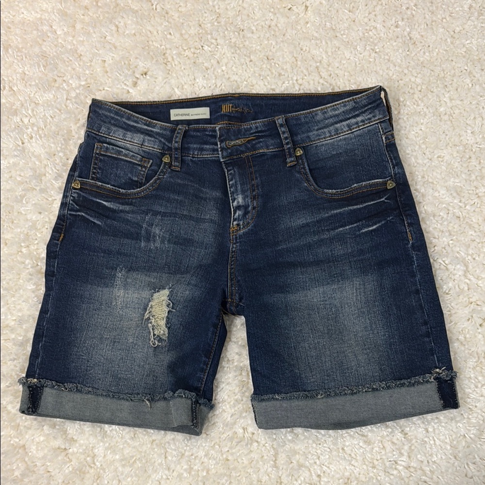 Kut from the Kloth Catherine boyfriend short size 4
